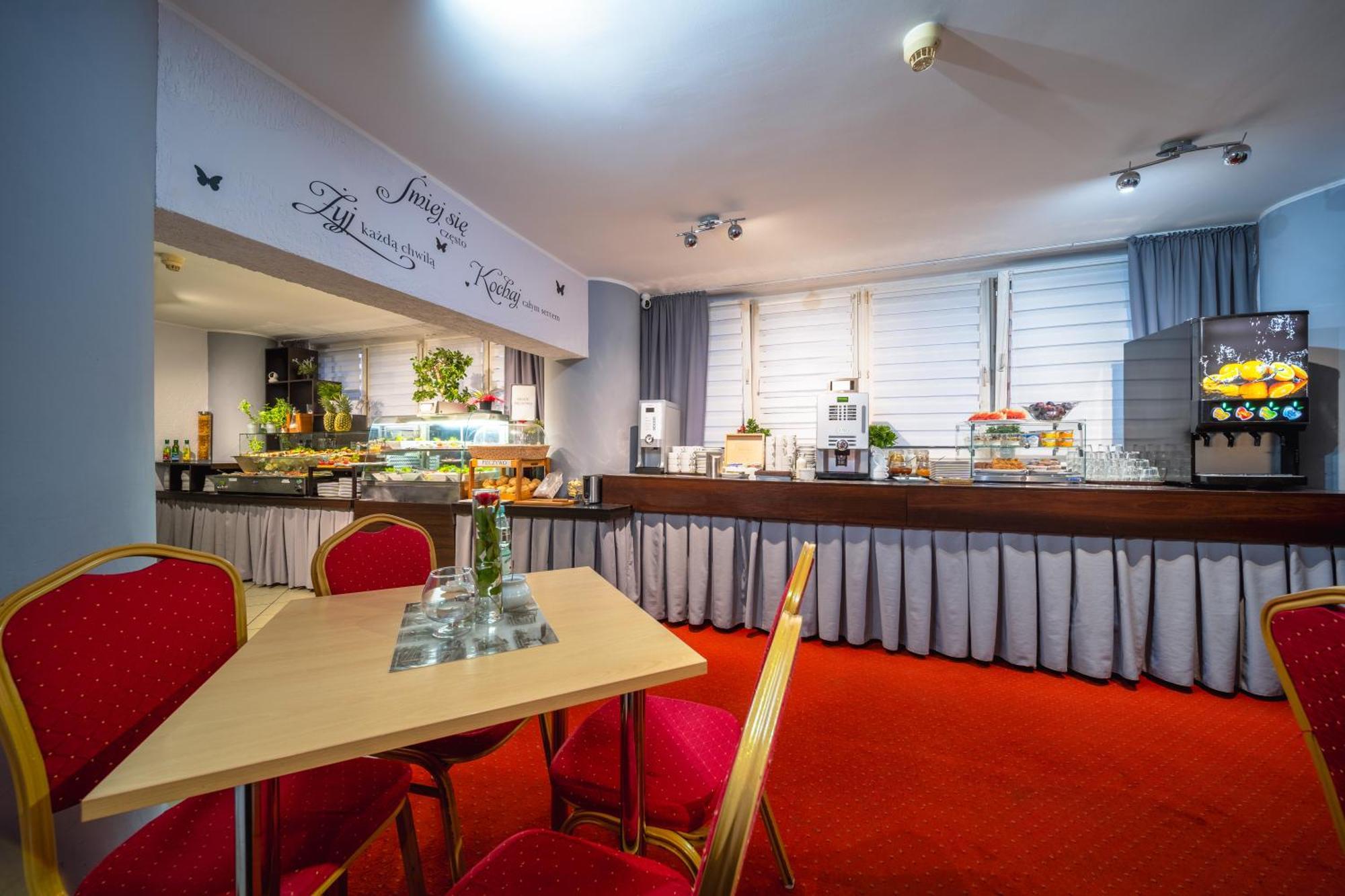 Hotel Gromada Poznan Ngoại thất bức ảnh