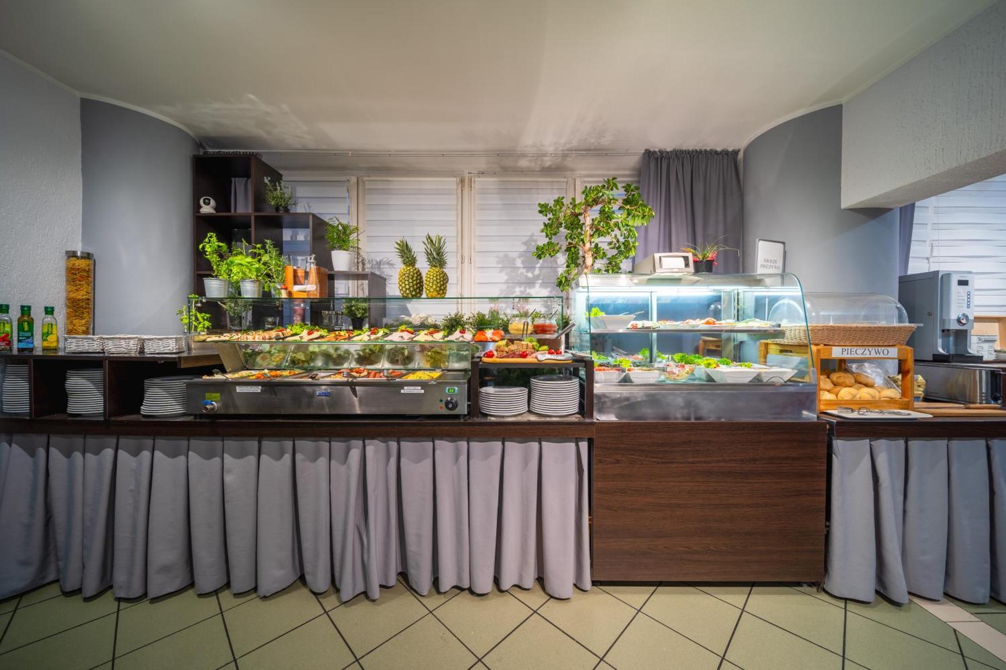 Hotel Gromada Poznan Ngoại thất bức ảnh