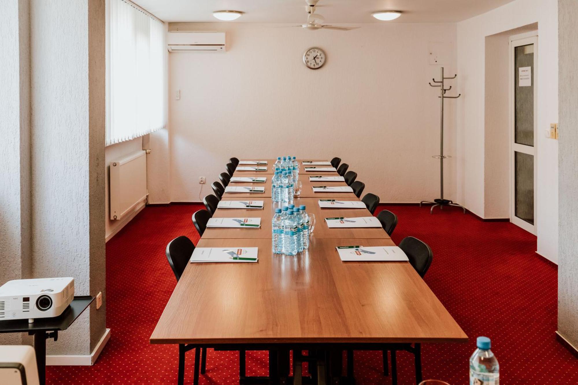 Hotel Gromada Poznan Ngoại thất bức ảnh